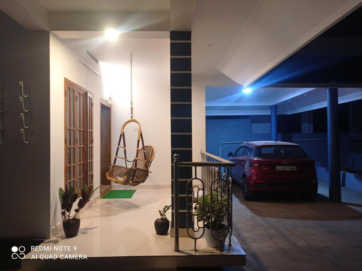 Ferienwohnung Fab House Thekkady Exterior foto